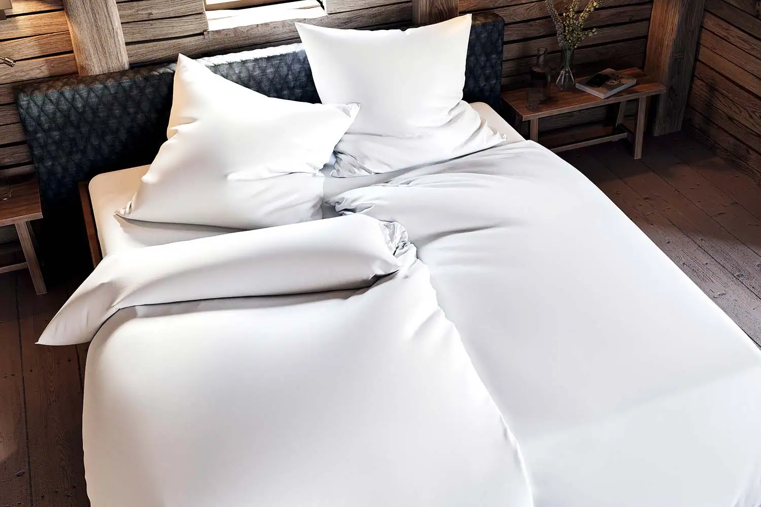 Hotel Bed Linens — image 1